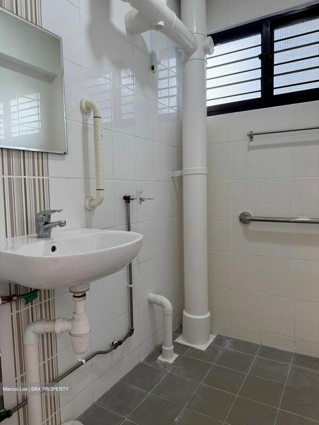Blk 410 Pandan Gardens (Jurong East), HDB 3 Rooms #493403851